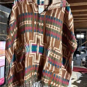 Henna Shoppe Rhea is Brown Geometric Patterned Poncho